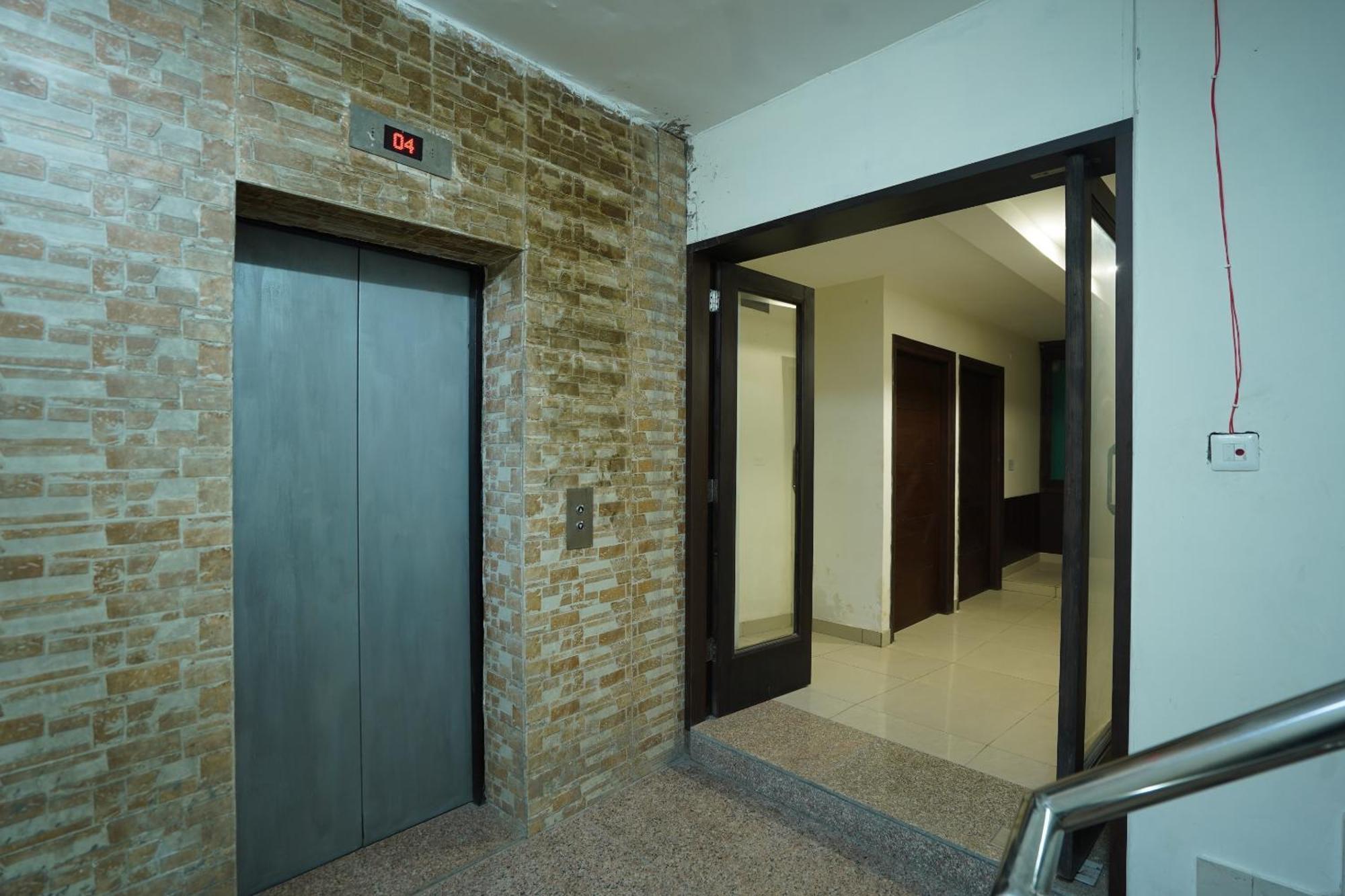 Hotel O Grey Orchid Лудхіяна Екстер'єр фото